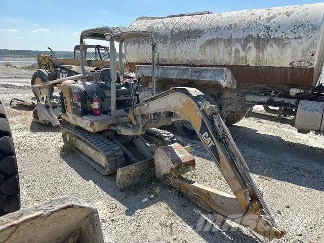 CAT 302.5 大型油圧ショベル12t以上（パワーショベル・ユンボ）