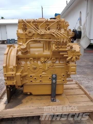 CAT 3024C エンジン