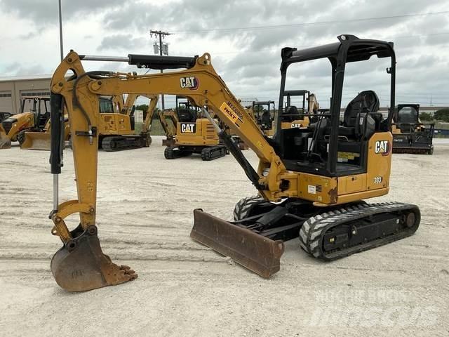 CAT 303 CR 大型油圧ショベル12t以上（パワーショベル・ユンボ）