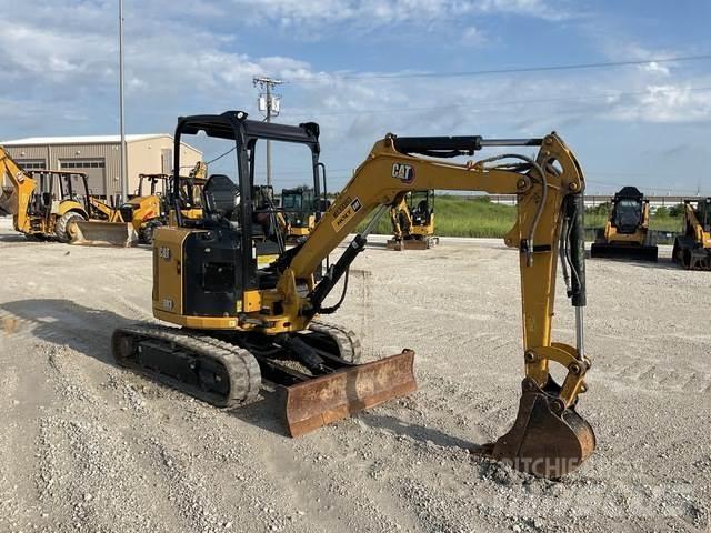 CAT 303 CR 大型油圧ショベル12t以上（パワーショベル・ユンボ）