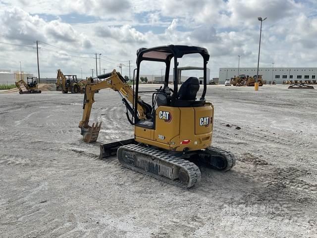 CAT 303 CR 大型油圧ショベル12t以上（パワーショベル・ユンボ）