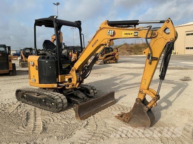 CAT 303 CR 大型油圧ショベル12t以上（パワーショベル・ユンボ）