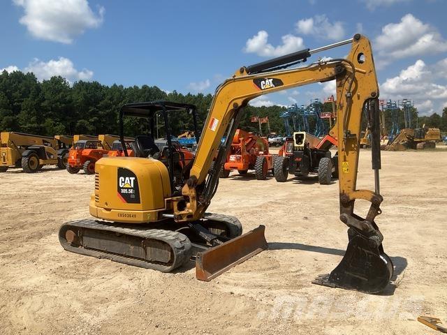 CAT 305.5E 2 大型油圧ショベル12t以上（パワーショベル・ユンボ）
