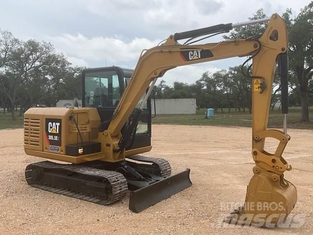 CAT 305.5E2 大型油圧ショベル12t以上（パワーショベル・ユンボ）