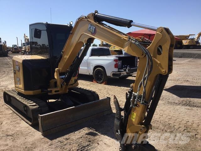CAT 305 CR 大型油圧ショベル12t以上（パワーショベル・ユンボ）