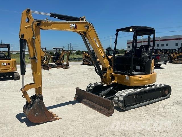 CAT 305E2 CR 大型油圧ショベル12t以上（パワーショベル・ユンボ）