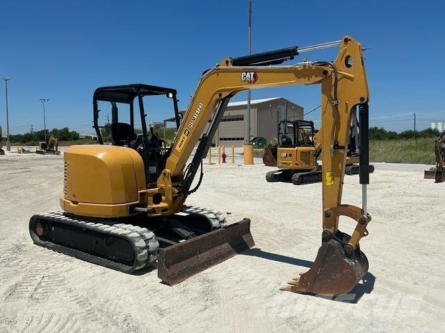 CAT 305E2 CR 大型油圧ショベル12t以上（パワーショベル・ユンボ）