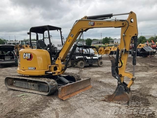 CAT 305E2CR 大型油圧ショベル12t以上（パワーショベル・ユンボ）
