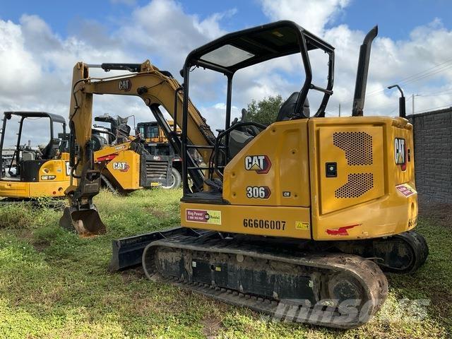 CAT 306CR 大型油圧ショベル12t以上（パワーショベル・ユンボ）