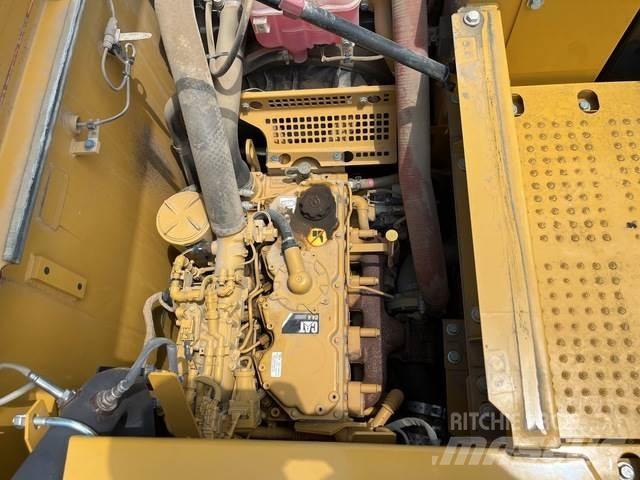 CAT 312F 大型油圧ショベル12t以上（パワーショベル・ユンボ）