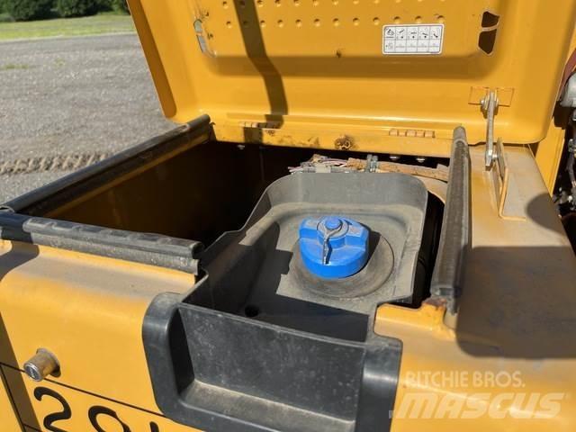 CAT 312F 大型油圧ショベル12t以上（パワーショベル・ユンボ）