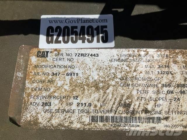 CAT 3176 エンジン