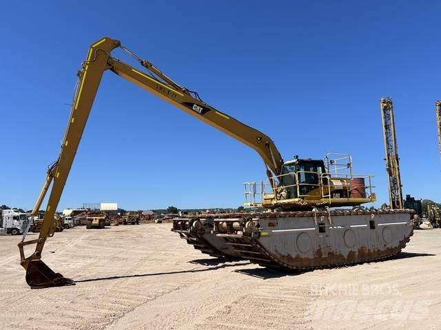 CAT 320D 大型油圧ショベル12t以上（パワーショベル・ユンボ）