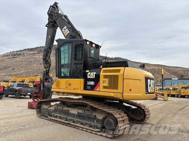 CAT 320D2FM ウッドスプリッターとカッター