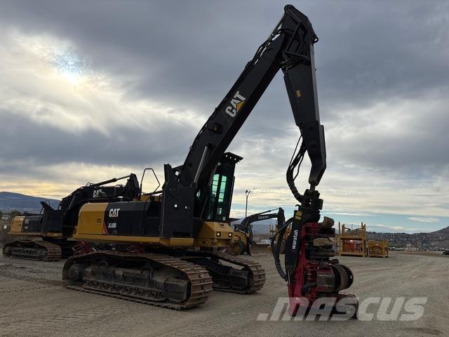 CAT 320D2FM ウッドスプリッターとカッター