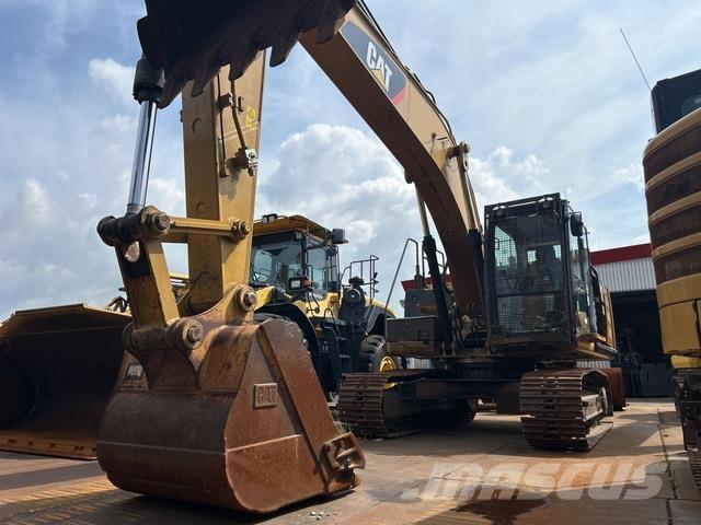 CAT 320E-2 大型油圧ショベル12t以上（パワーショベル・ユンボ）