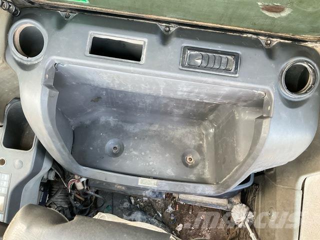 CAT 345CL VG 解体油圧ショベル