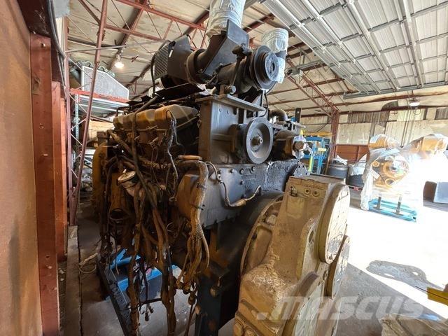 CAT 3508 エンジン