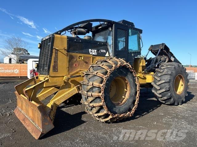 CAT 525C スキッダー