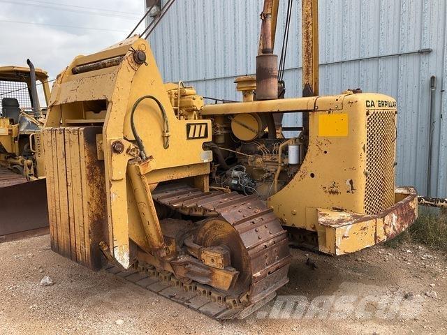 CAT 561C パイプレイヤー・ドーザー