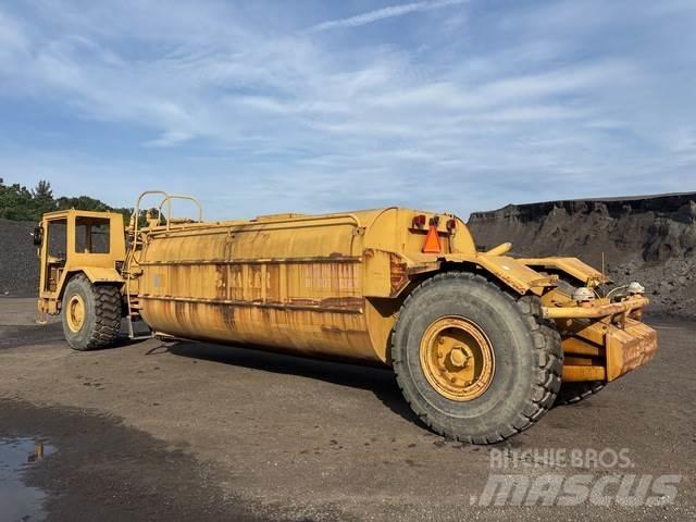 CAT 613B 給水車