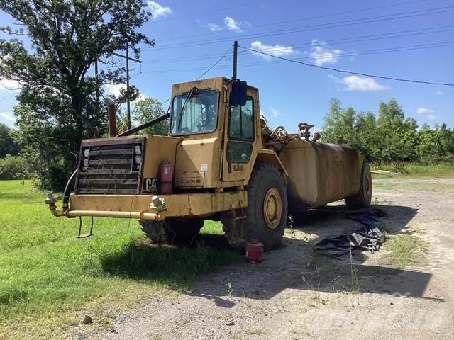 CAT 615C 給水車