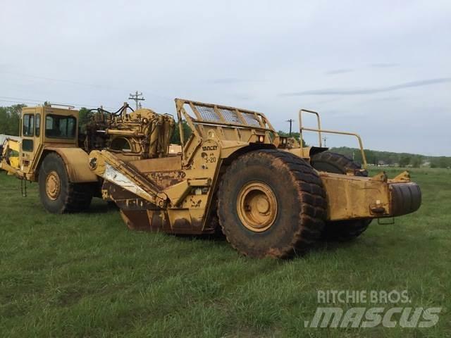 CAT 621G スクレイパー