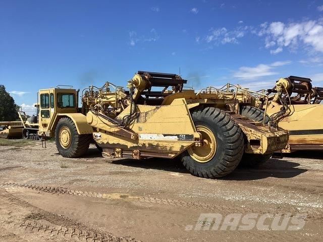 CAT 623F スクレイパー