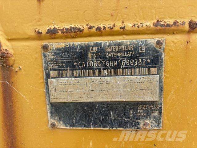 CAT 657G スクレイパー