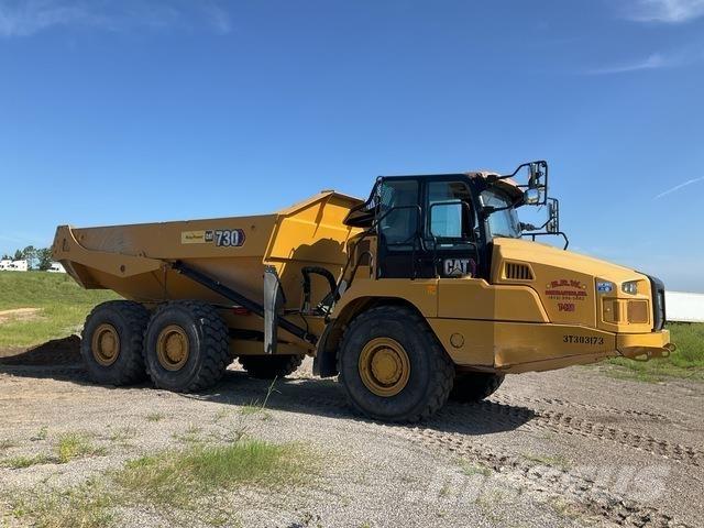 CAT 730 アーティキュレート式ダンプトラック