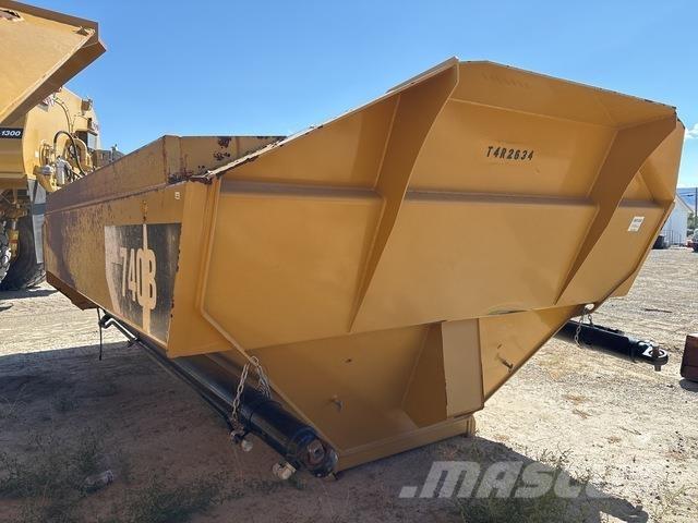 CAT 740B トラック・トレーラー - 　その他