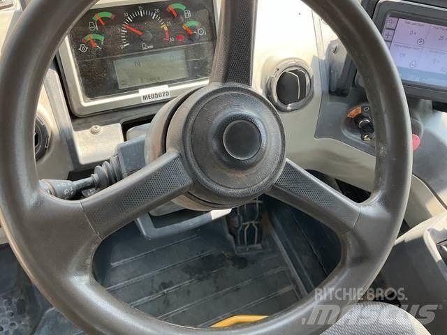 CAT 745 アーティキュレート式ダンプトラック