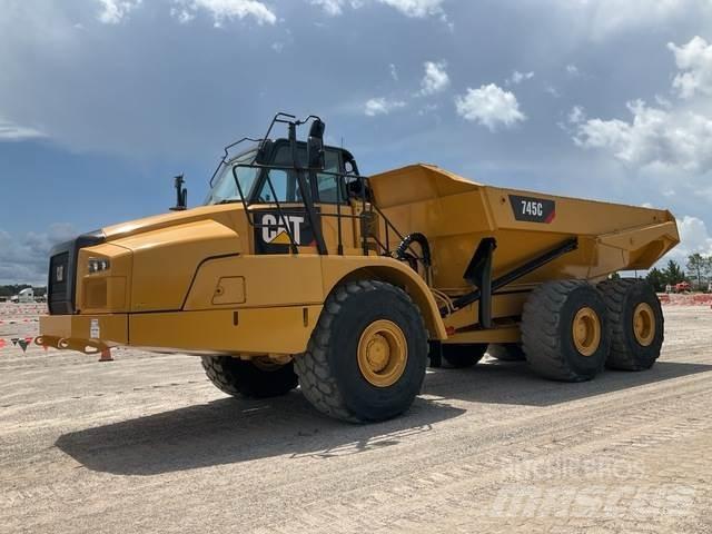 CAT 745C アーティキュレート式ダンプトラック