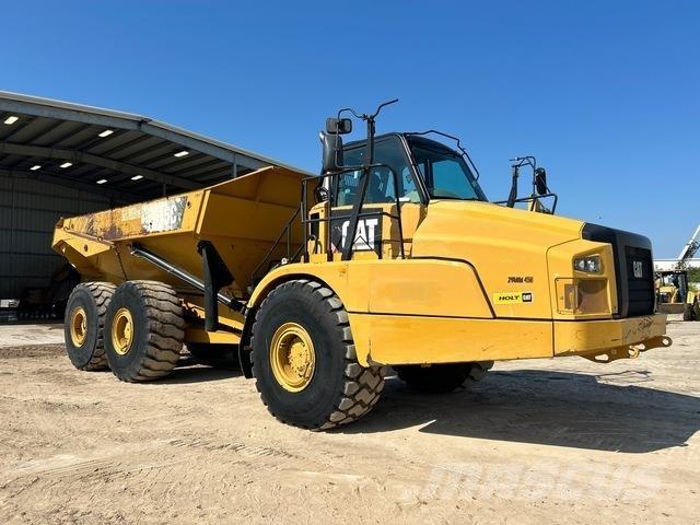 CAT 745C アーティキュレート式ダンプトラック