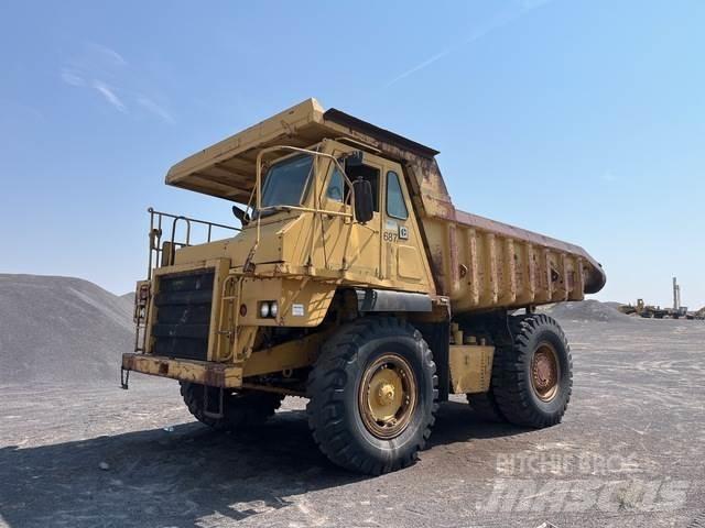 CAT 769C アーティキュレート式ダンプトラック
