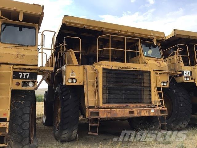 CAT 777 アーティキュレート式ダンプトラック