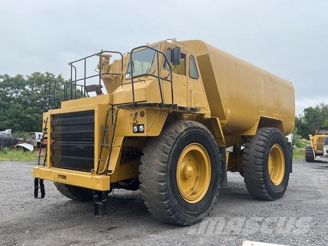 CAT 777B 給水車