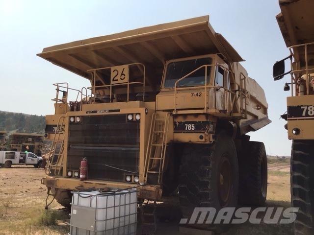 CAT 785 アーティキュレート式ダンプトラック