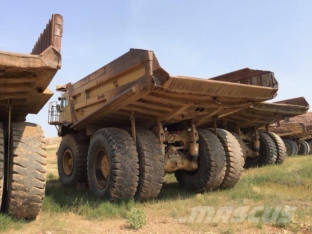 CAT 785 アーティキュレート式ダンプトラック