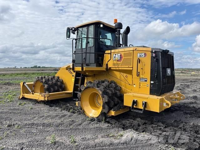 CAT 815 ソイルコンパクター