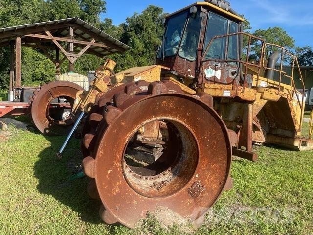 CAT 826G ソイルコンパクター