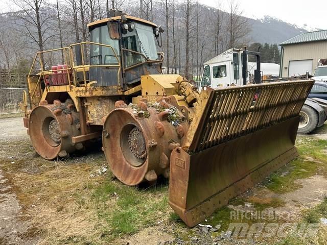 CAT 826H ソイルコンパクター