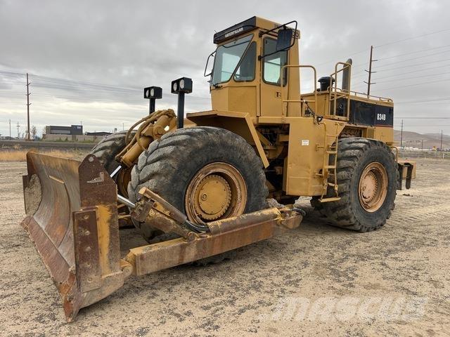 CAT 834B タイヤ式ブルドーザ