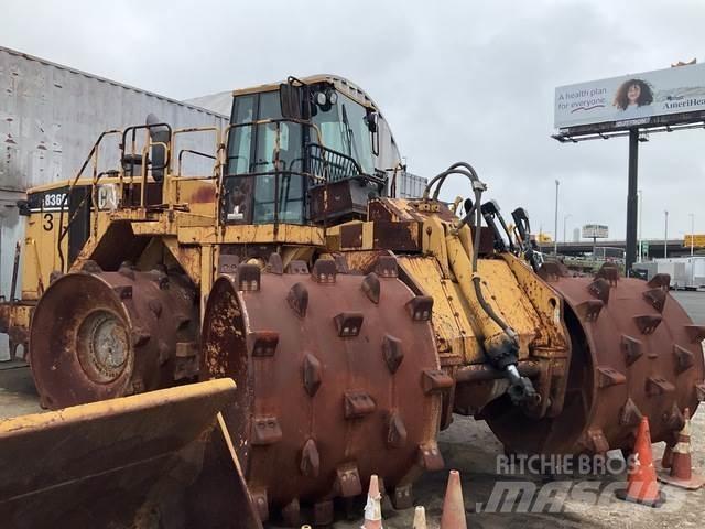 CAT 836G ソイルコンパクター