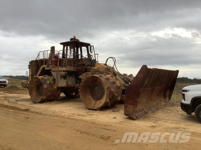 CAT 836H ソイルコンパクター