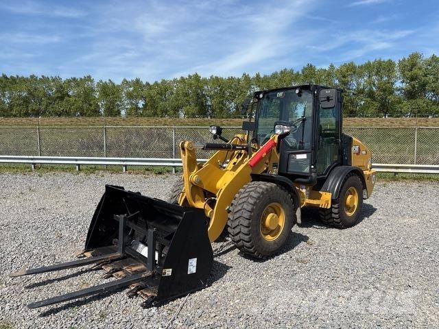 CAT 906 ホイールローダー・タイヤショベル