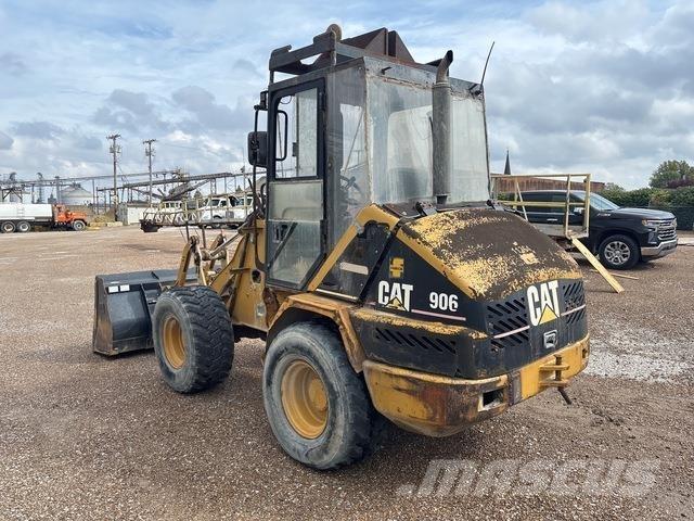 CAT 906 ホイールローダー・タイヤショベル