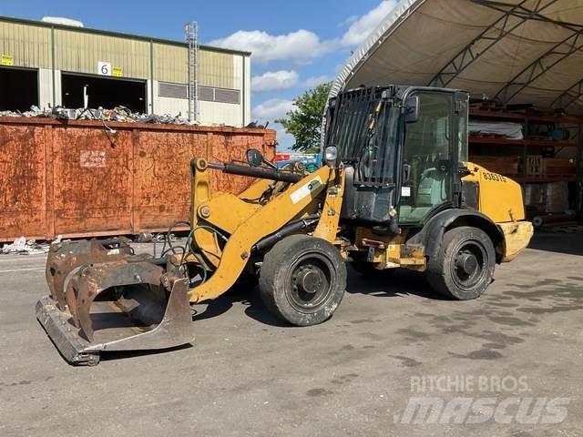 CAT 906H ホイールローダー・タイヤショベル