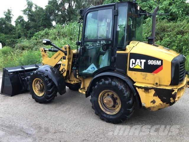 CAT 906M ホイールローダー・タイヤショベル