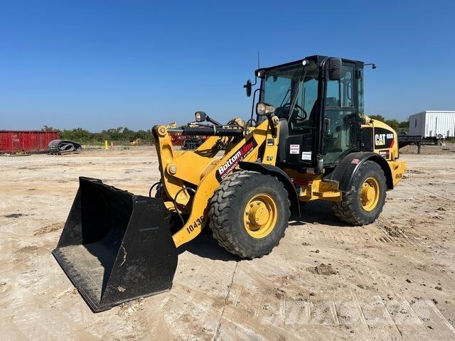 CAT 906M ホイールローダー・タイヤショベル